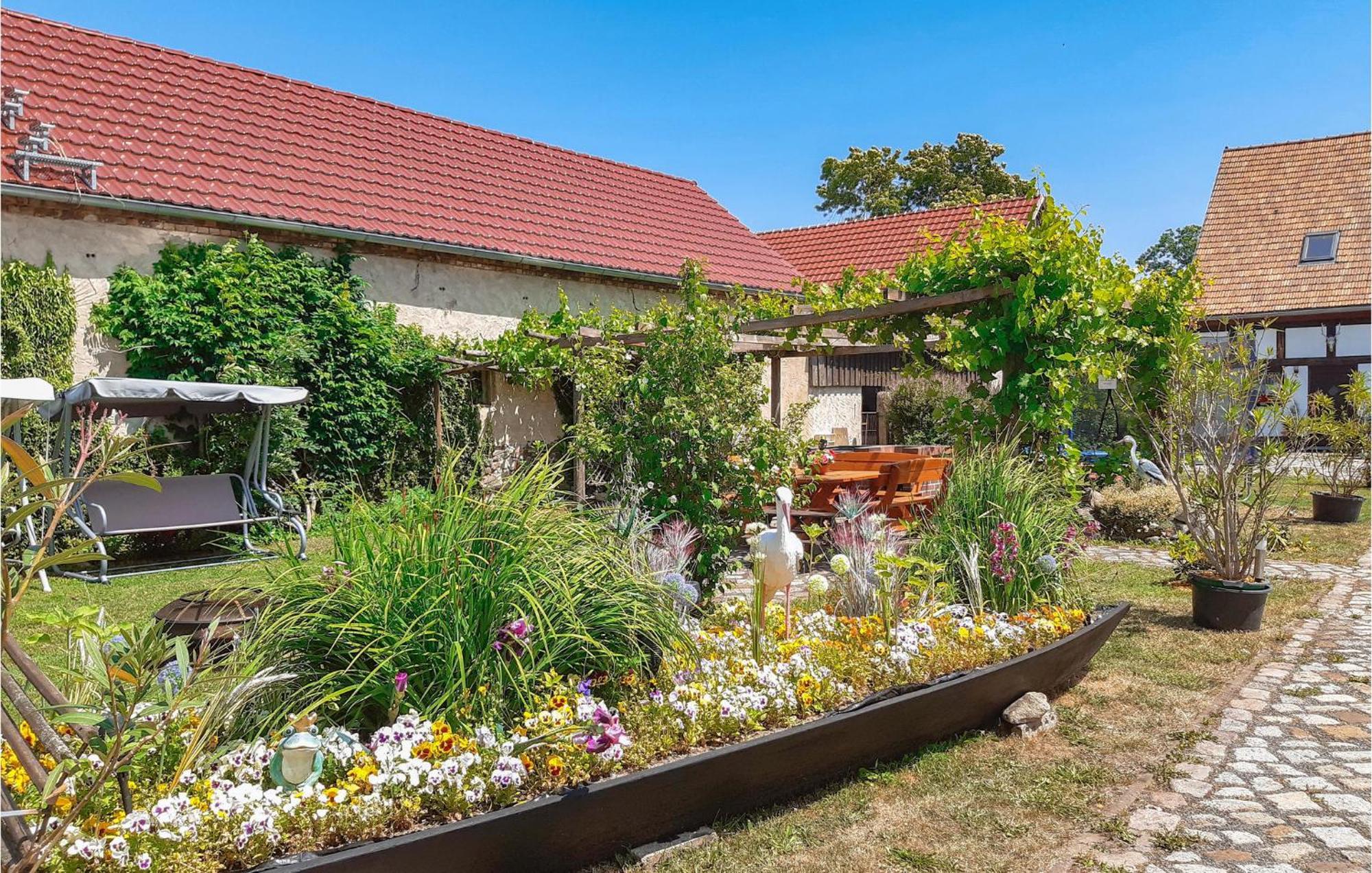 Nice Home In Neu Zauche Ot Caminche With Wifi Caminchen Exteriér fotografie